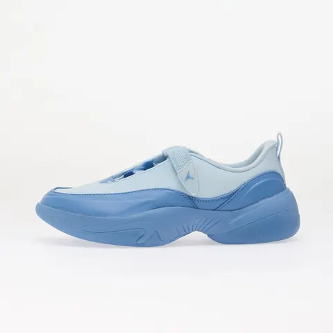 Jordan Pointe bleu 40 femme – image 1