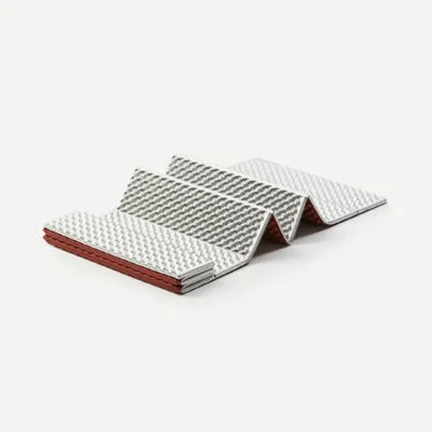 Matelas mousse isolant de trekking, 195 x 55 cm, MT500 – image 1