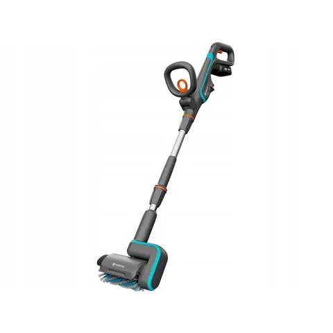 Cepillo Multifuncional para Patio Aquabrush - GARDENA – imagen 1