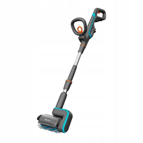 Cepillo multifuncional Aquabrush Patio Solo - GARDENA – imagen 1