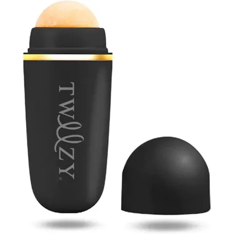 Tweezy Volcanic Stone Facial Mattifying Roller – image 1