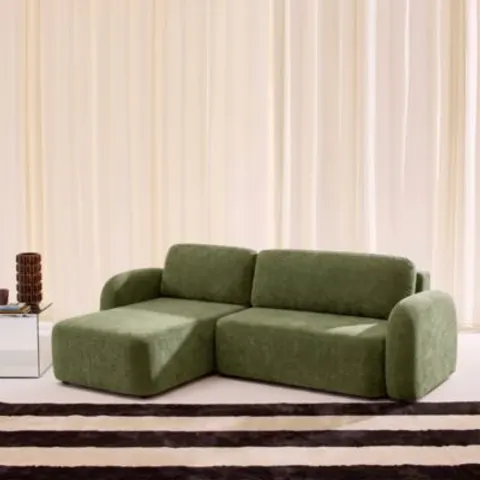 sweeek Canapé d'angle convertible 3 places tissu vert 251x84x170cm – image 1
