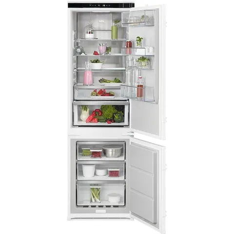 AEG Frigorifero combinato incasso Tsc8m181cs – immagine 1