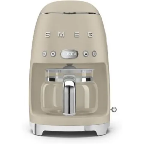 Cafetière SMEG DCF02MLMEU chrome – image 1