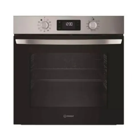 Four multifonction INDESIT IO258CX – image 1