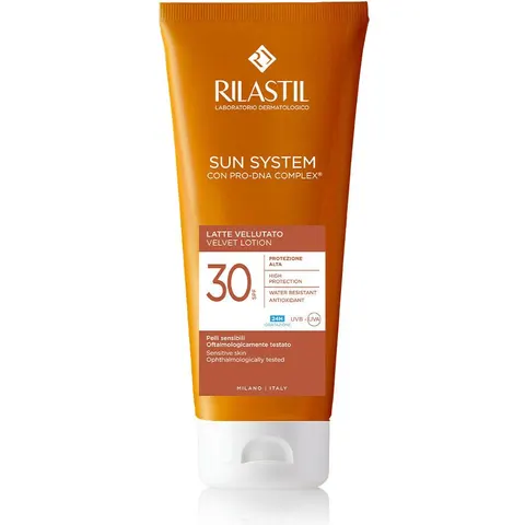 Rilastil Sun System Hydraterende Bruiningsmelk 200 ml – afbeelding 1