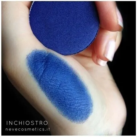 Neve Cosmetics Ombretto Blu Mare Inchiostro – immagine 1