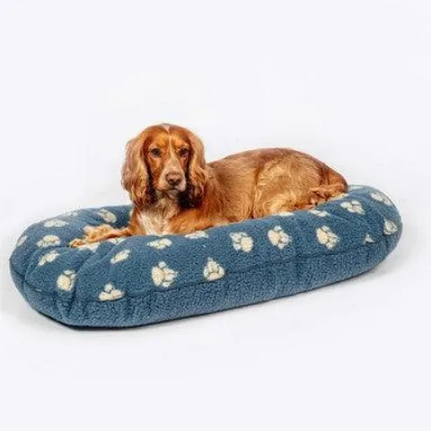 Fleece Harbour Paw Quilted Mattress Medium (27") – image 1