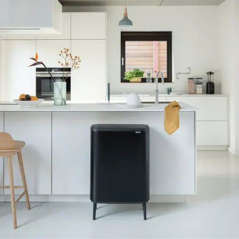 Brabantia Bo Touch Bin Hi, 60L - Matt Black Mülleimer – Bild 1