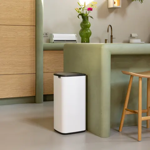 Brabantia Bo 30 Litre Touch Bin - White – image 1