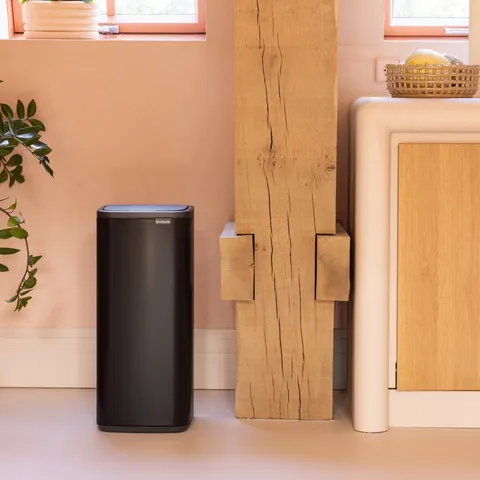 Brabantia Bo 30 Litre Touch Bin - Matt Black – image 1