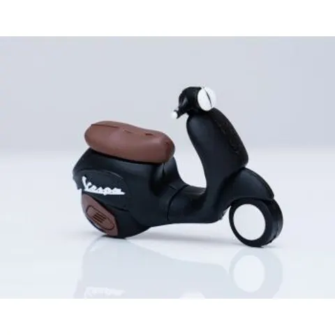Pendrive 32GB Tech One Tech Moto Vespa - USB 2.0 – imagen 1