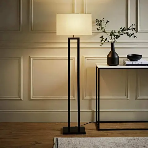 ValueLights Gloria Black Metal Floor Lamp Rectangular Shade – image 1