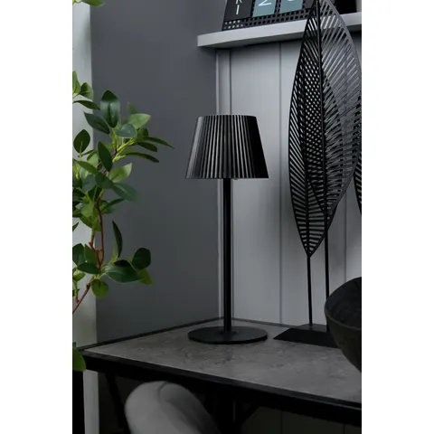 BHS Rechargeable LED Table Lamp - Black – image 1