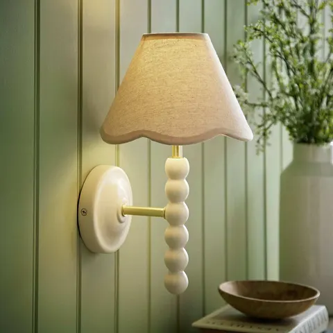 ValueLights Bobble Wooden Wall Light - Cream – image 1
