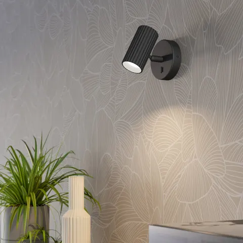 EGLO Portillo Metal Wall Light - Black – image 1