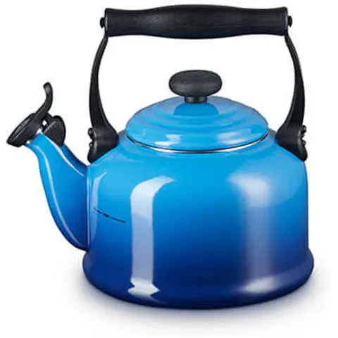 Le Creuset Azure Traditional Kettle – image 1