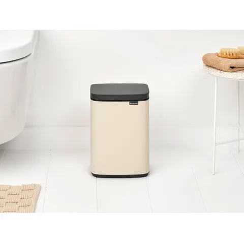 Brabantia Bo Mülleimer, 4L - Soft Beige Mülleimer – Bild 1