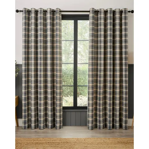 Everett Eyelet Curtains – image 1