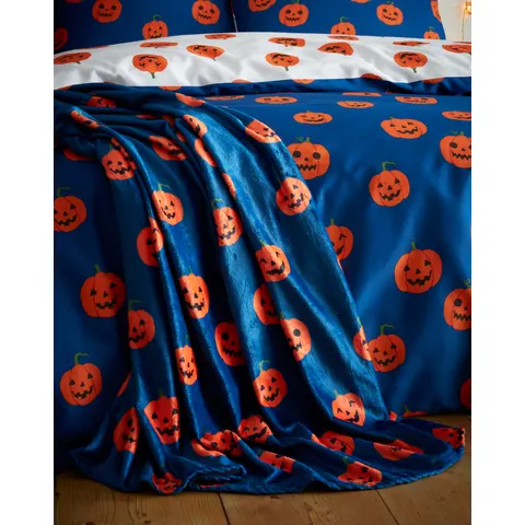 CL Halloween Pumpkins Throw – Multi – image 1