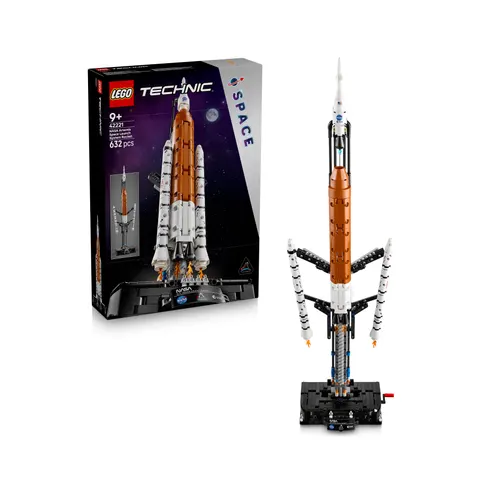 LEGO Technic NASA Artemis Space Launch System Rocket 42221 – image 1