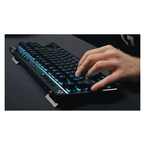 Logitech G 920-012144 keyboard – Weiß – Bild 1