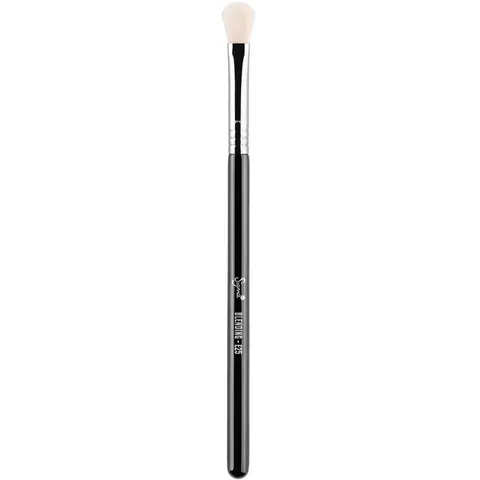 Sigma Beauty Eyes E25 Blending Brush smudge brush 1 pc – image 1