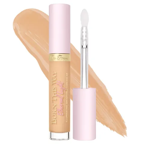 Too Faced Born This Way Ethereal Light Illuminating Smoothing Concealer aufhellender Concealer mit feuchtigkeitsspendender Wirkung Farbton Pecan 5 ml – Bild 1