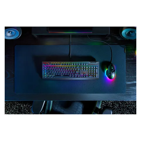 Razer BlackWidow V4 X keyboard – Schwarz – Bild 1