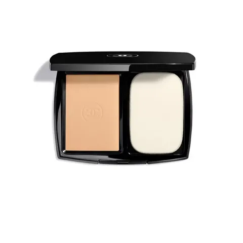 Chanel Ultra Le Teint Compact SPF15 #B60 – image 1
