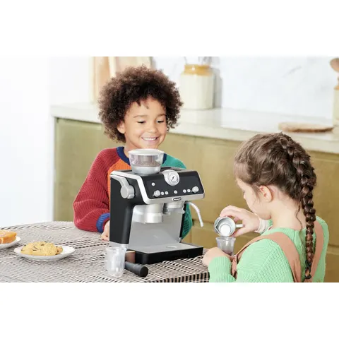 Casdon Delonghi Toy Barista Coffee Machine – image 1
