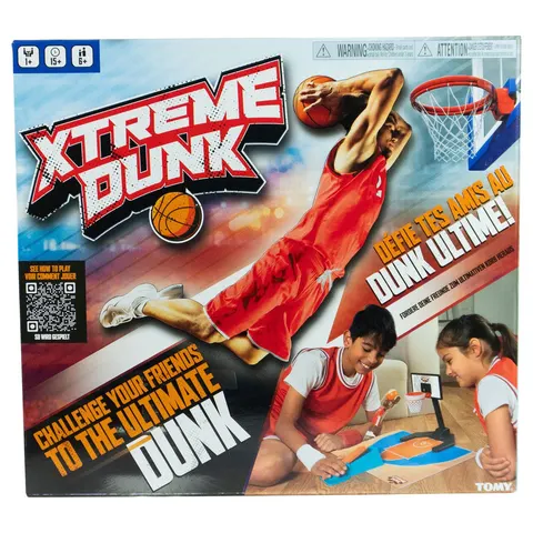 Tomy Xtreme Dunk Basketball Shooting Game – image 1