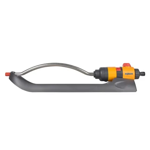Hozelock Rectangular Oscillating Garden Sprinkler Plus – image 1
