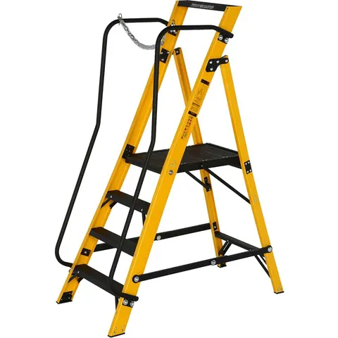 Werner 30090418 Megastep Ladder 4 Tread – image 1