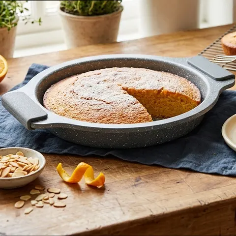 From Scratch Small Round Cake Tin – image 1