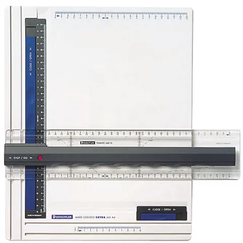 STAEDTLER Zeichenplatte Kunststoff – 601099 – Bild 2