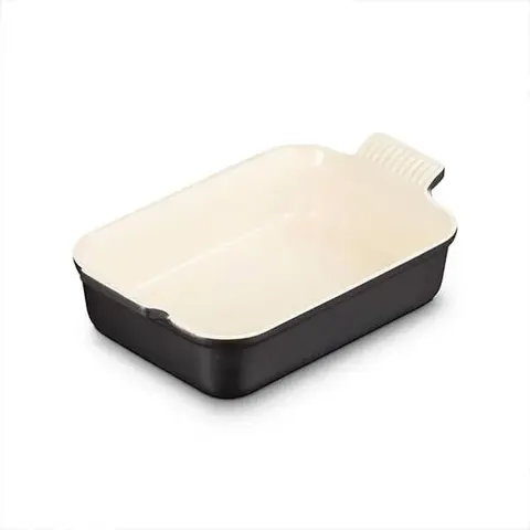 Le Creuset Stoneware Heritage 26cm Rectangular Dish - Matte Black – image 2
