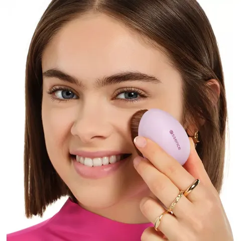 essence Kabuki Buffer Brush – Bild 2