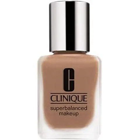 Clinique Superbalanced 06 Linen – image 2