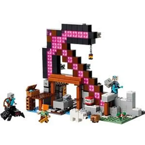 LEGO Minecraft The Pickaxe Mine Interactive Toy Set 21277 – image 2