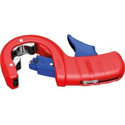 Knipex 90 23 DP50 Plastic Pipe Cutter – image 2