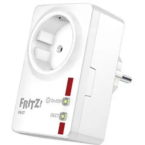 AVM DECT 200 - AVM FRITZ DECT 200 switchable outlet – image 2