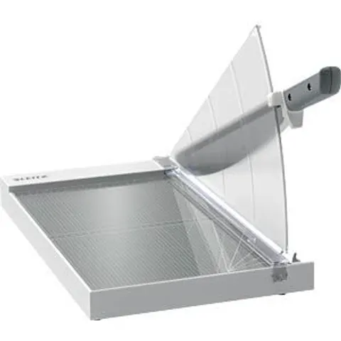Leitz Precision Office 15 Sheet A4+ Paper Cutter – image 2