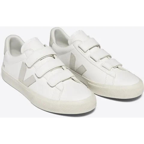 VEJA Baskets Recife Logo – image 2