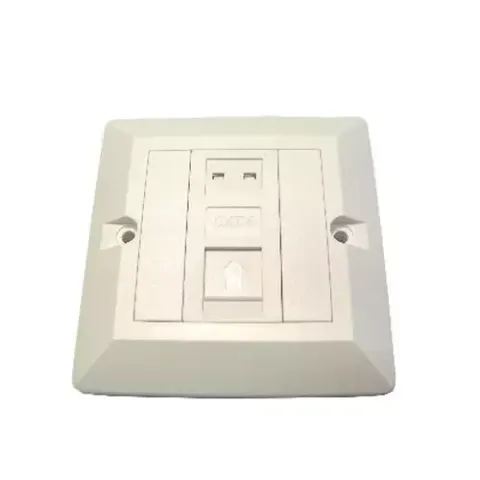 Cables Direct UT-8801 wall plate/switch cover White – image 2