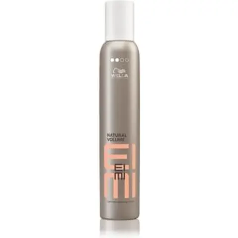 Wella Professionals Natural Volume Styling Mousse, 300 ml – afbeelding 2