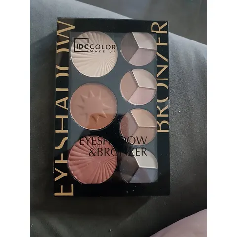 Magic Studio Eyeshadow & Bronzer Palette 23 G – afbeelding 3