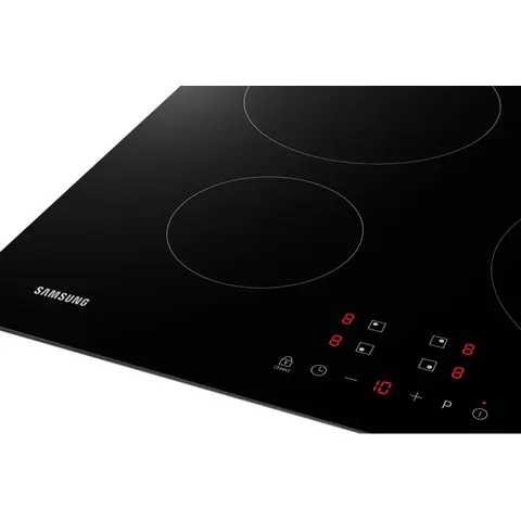 Table de cuisson à induction SAMSUNG NZ64M3NM1BB/UR – image 2