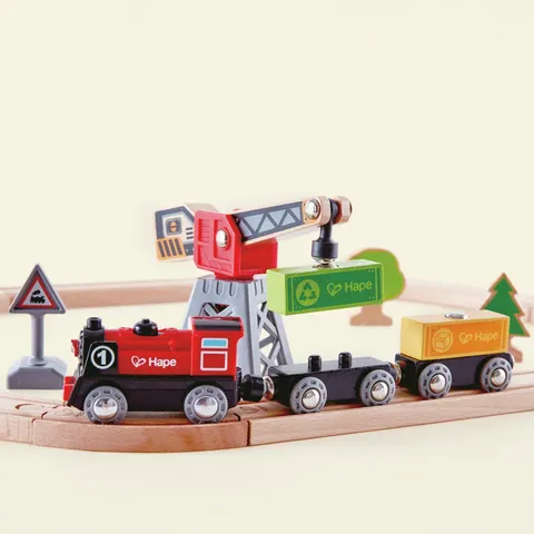 Circuit du train de marchandises - Hape – image 2