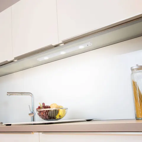 LED-Unterschrankleuchte Peppa Sensor, 82cm, weiß – Bild 2